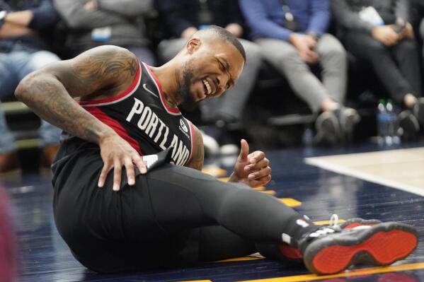 Damian lillard clearance shoes 218